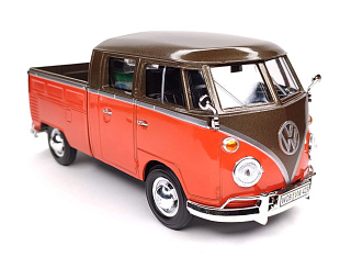 Volkswagen Type 2 (T1) Pickup w/Surfboard