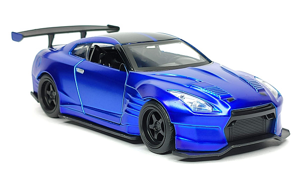 Brian's Nissan GT-R (R35) Ben Sopra