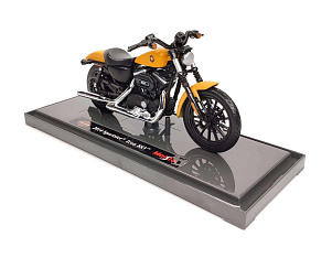 Harley-Davidson Sportster Iron 883 2014