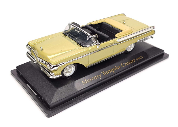 Mercury Turnpike Cruiser 1957
