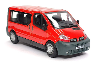 Renault Trafic Mini Bus