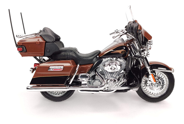 Harley-Davidson FLHTK Electra Glide Ultra Limited 2013