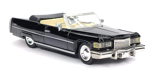 Cadillac Coupe De Ville 1976