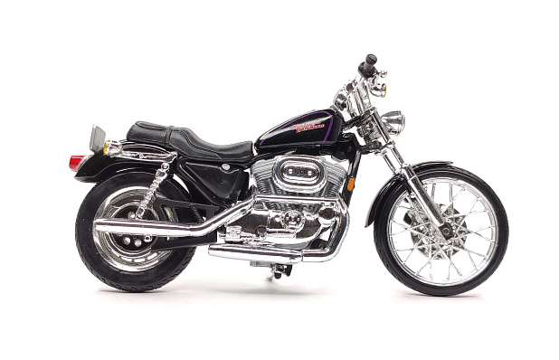 Harley-Davidson XL 1200C Sportster 1200 Custom 2001
