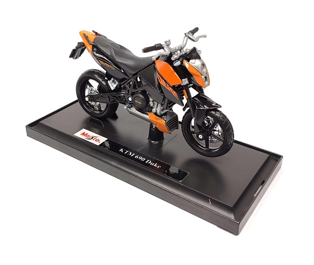 KTM 690 Duke