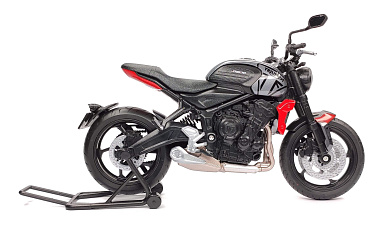 Triumph Trident 660